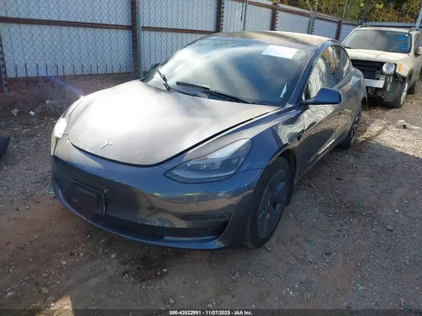 5YJ3E1EA7MF873063 2021 TESLA MODEL 3 - Image 2