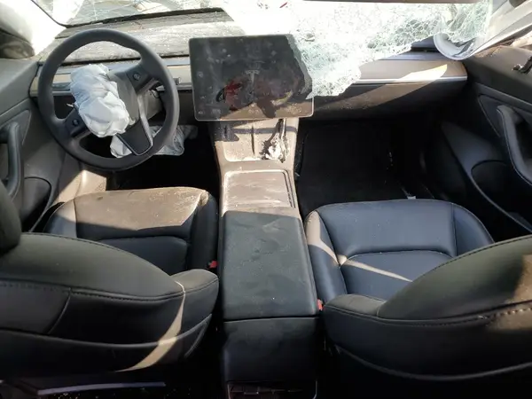 5YJ3E1EA7MF907843 2021 TESLA MODEL 3 - Image 8