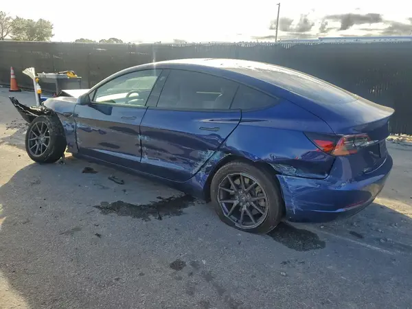 5YJ3E1EA7MF908488 2021 TESLA MODEL 3 - Image 2
