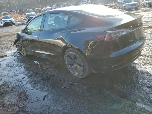 5YJ3E1EA7MF920883 2021 TESLA MODEL 3 - Image 2