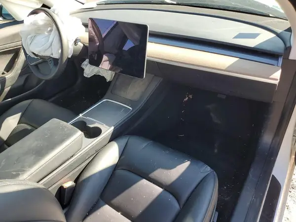 5YJ3E1EA7MF922200 2021 TESLA MODEL 3 - Image 8