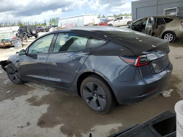 5YJ3E1EA7MF922455 2021 TESLA MODEL 3 - Image 2