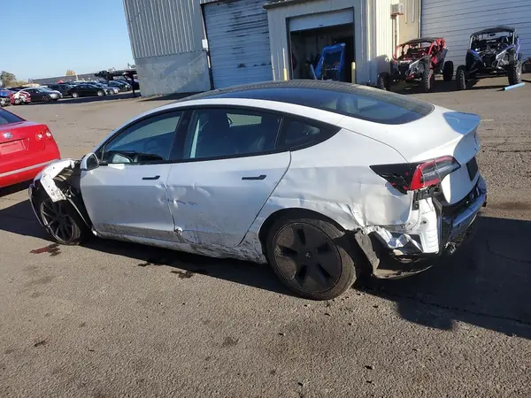 5YJ3E1EA7MF923427 2021 TESLA MODEL 3 - Image 2