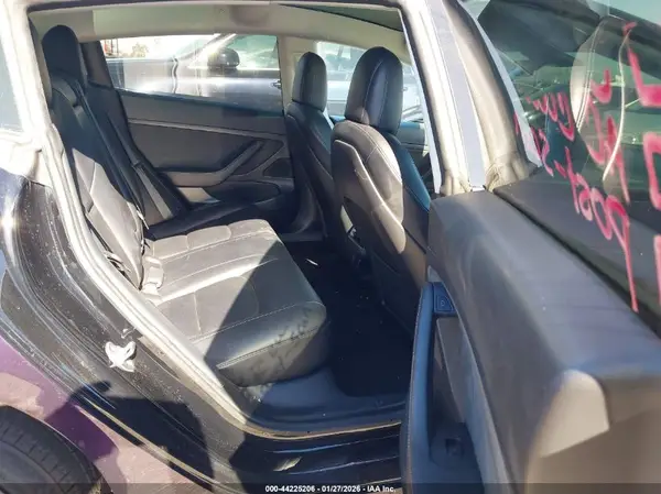 5YJ3E1EA7MF929499 2021 TESLA MODEL 3 - Image 8