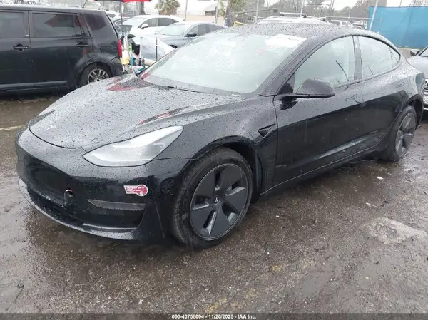 5YJ3E1EA7MF939238 2021 TESLA MODEL 3 - Image 2