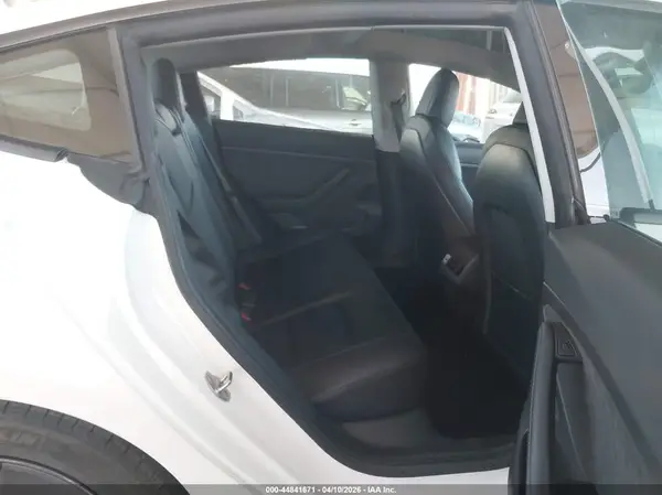 5YJ3E1EA7MF939515 2021 TESLA MODEL 3 - Image 8