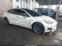 5YJ3E1EA7MF947758 2021 TESLA MODEL 3