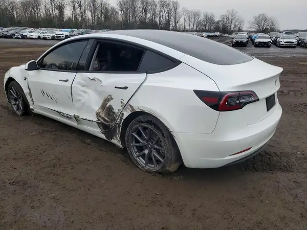 5YJ3E1EA7MF961207 2021 TESLA MODEL 3 - Image 2