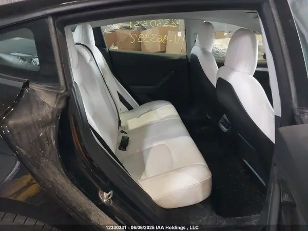 5YJ3E1EA7MF963992 2021 TESLA MODEL 3 - Image 8
