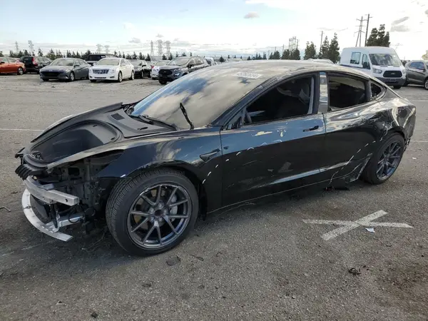 5YJ3E1EA7MF976385 2021 TESLA MODEL 3 - Image 1