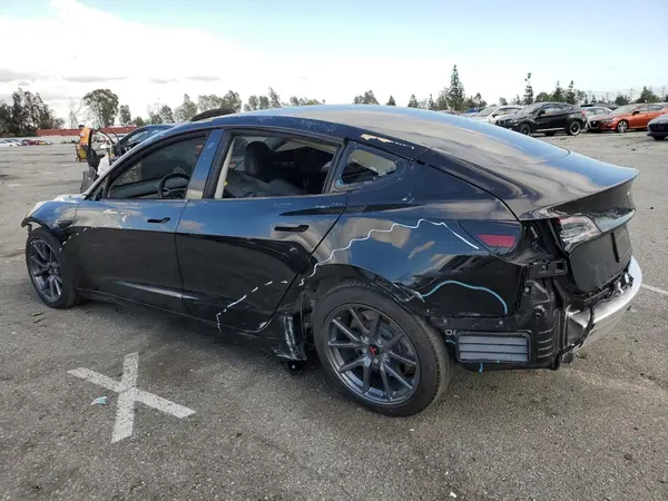 5YJ3E1EA7MF976385 2021 TESLA MODEL 3 - Image 2