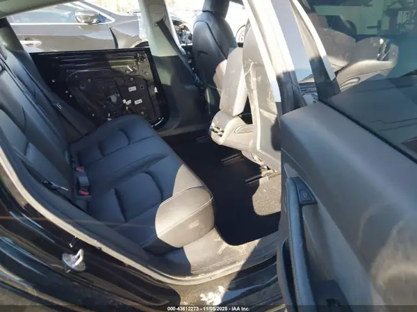 5YJ3E1EA7MF976404 2021 TESLA MODEL 3 - Image 8