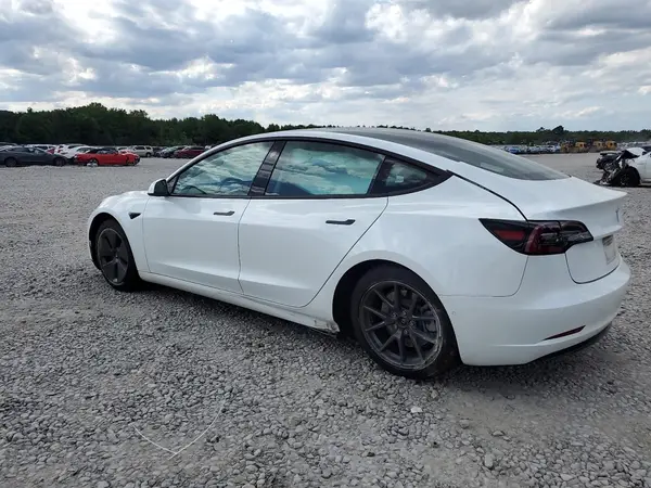 5YJ3E1EA7MF982204 2021 TESLA MODEL 3 - Image 2