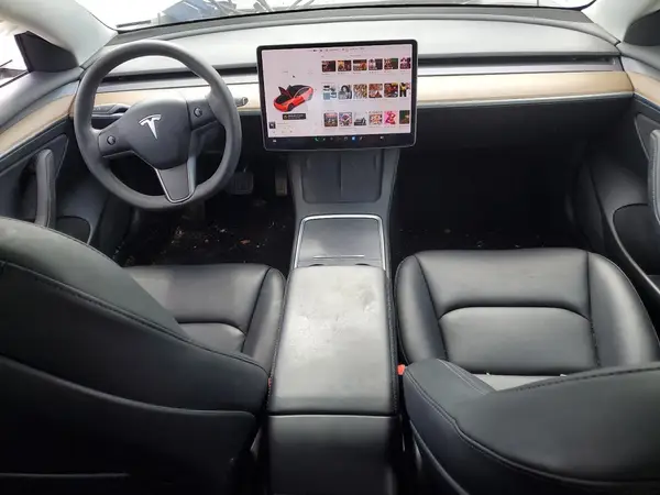 5YJ3E1EA7MF982204 2021 TESLA MODEL 3 - Image 8
