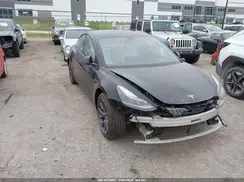 5YJ3E1EA7MF989492 2021 TESLA MODEL 3