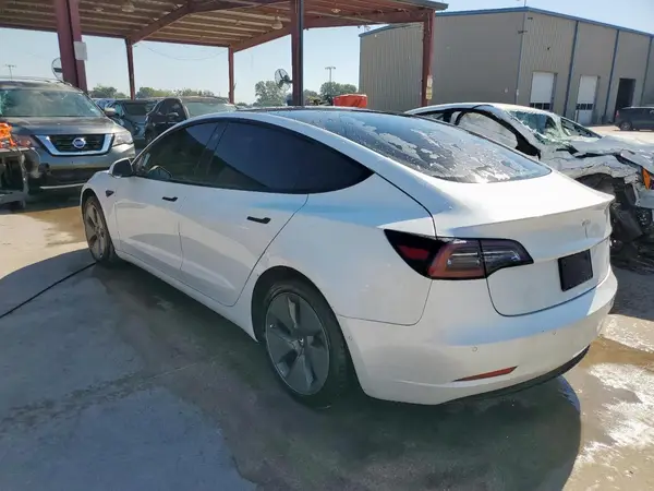 5YJ3E1EA7MF994935 2021 TESLA MODEL 3 - Image 2