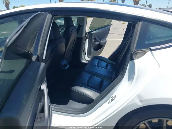 5YJ3E1EA7MF996510 2021 TESLA MODEL 3 - Image 8