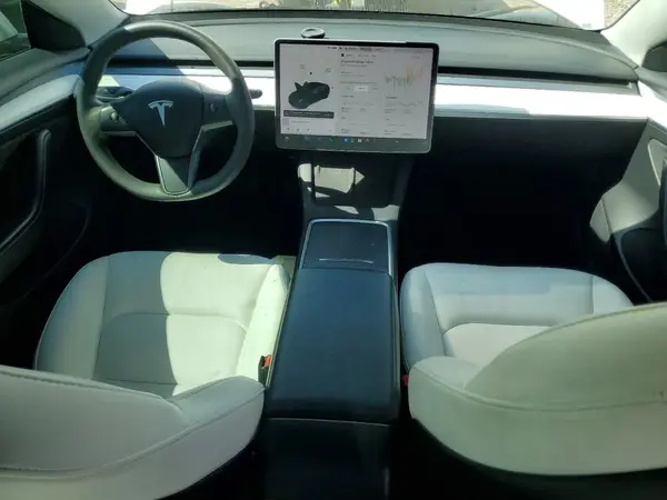 5YJ3E1EA7NF105021 2022 TESLA MODEL 3 - Image 8