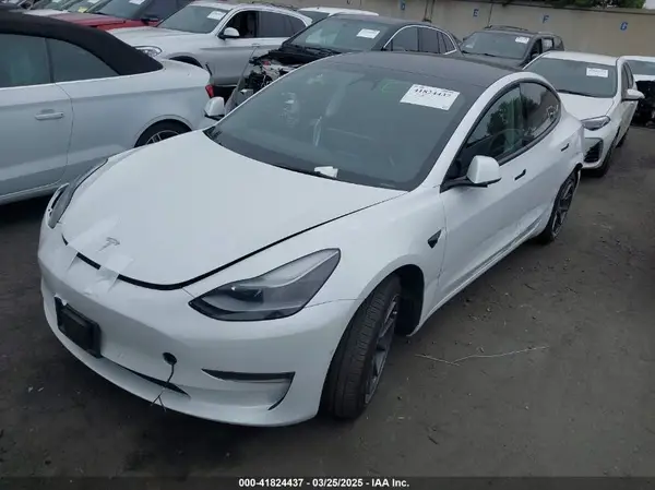 5YJ3E1EA7NF108758 2022 TESLA MODEL 3 - Image 2