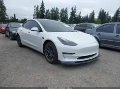 5YJ3E1EA7NF125687 2022 TESLA MODEL 3