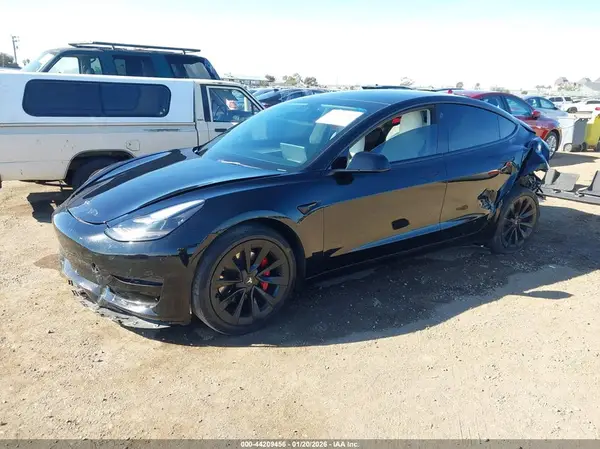 5YJ3E1EA7NF134096 2022 TESLA MODEL 3 - Image 2