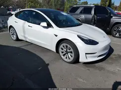 5YJ3E1EA7NF144756 2022 TESLA MODEL 3
