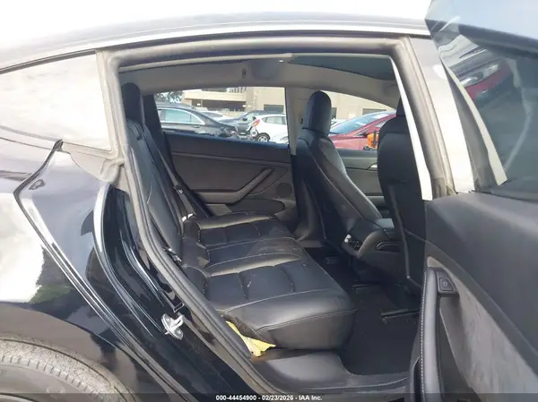 5YJ3E1EA7NF147771 2022 TESLA MODEL 3 - Image 8