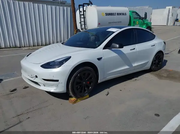 5YJ3E1EA7NF153599 2022 TESLA MODEL 3 - Image 2