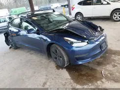 5YJ3E1EA7NF164084 2022 TESLA MODEL 3