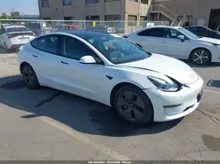 5YJ3E1EA7NF168748 2022 TESLA MODEL 3