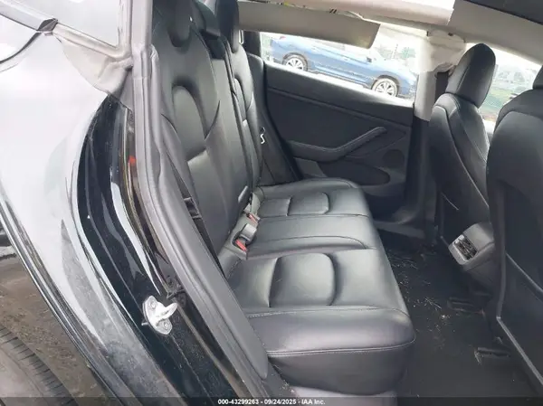 5YJ3E1EA7NF188255 2022 TESLA MODEL 3 - Image 8