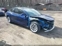 5YJ3E1EA7NF188417 2022 TESLA MODEL 3