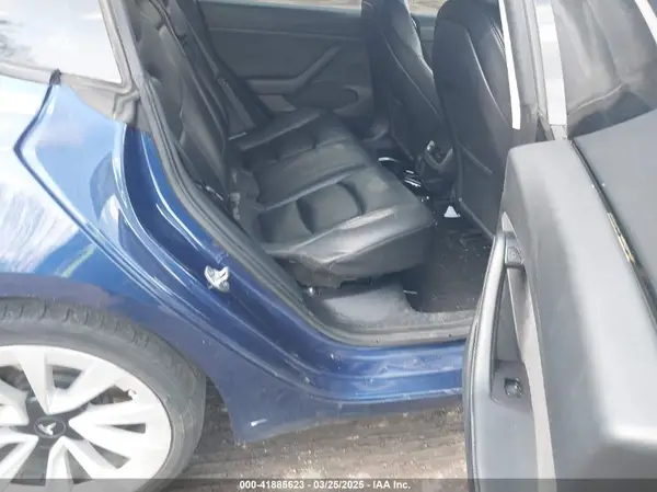 5YJ3E1EA7NF188417 2022 TESLA MODEL 3 - Image 8