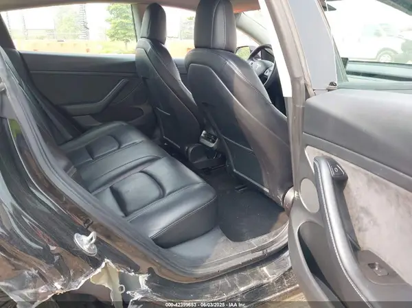 5YJ3E1EA7NF188627 2022 TESLA MODEL 3 - Image 8