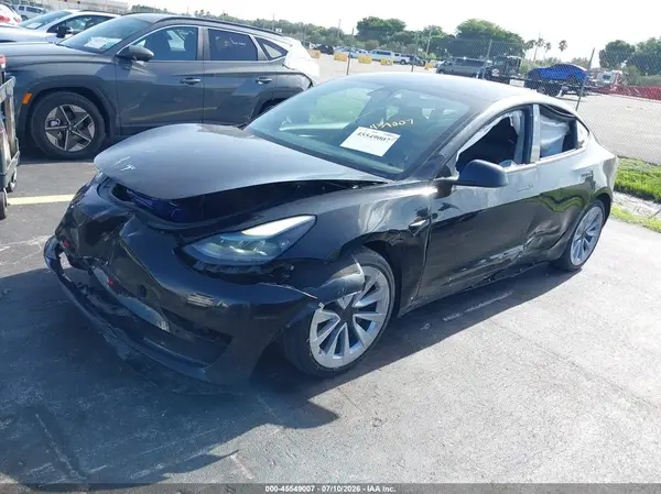 5YJ3E1EA7NF189258 2022 TESLA MODEL 3 - Image 2