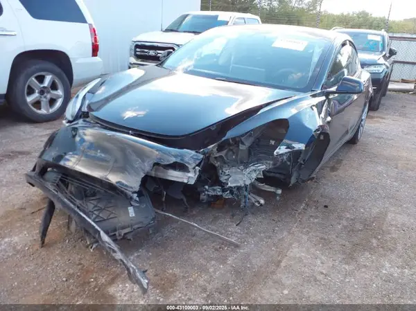 5YJ3E1EA7NF189499 2022 TESLA MODEL 3 - Image 2