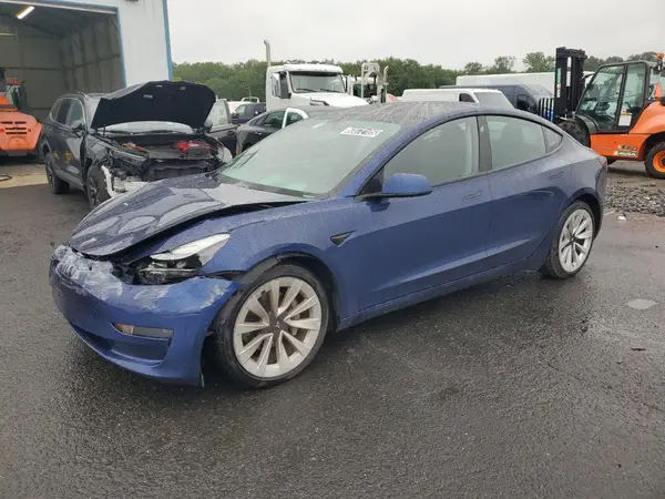 5YJ3E1EA7NF192158 2022 TESLA MODEL 3 - Image 1