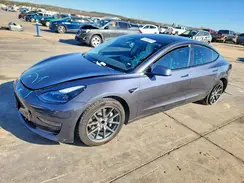 5YJ3E1EA7NF204258 2022 TESLA MODEL 3