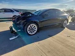 5YJ3E1EA7NF208715 2022 TESLA MODEL 3