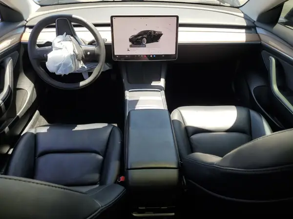 5YJ3E1EA7NF250785 2022 TESLA MODEL 3 - Image 8