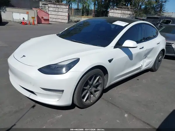 5YJ3E1EA7NF251273 2022 TESLA MODEL 3 - Image 2