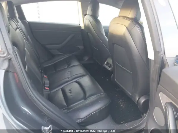 5YJ3E1EA7NF257977 2022 TESLA MODEL 3 - Image 8