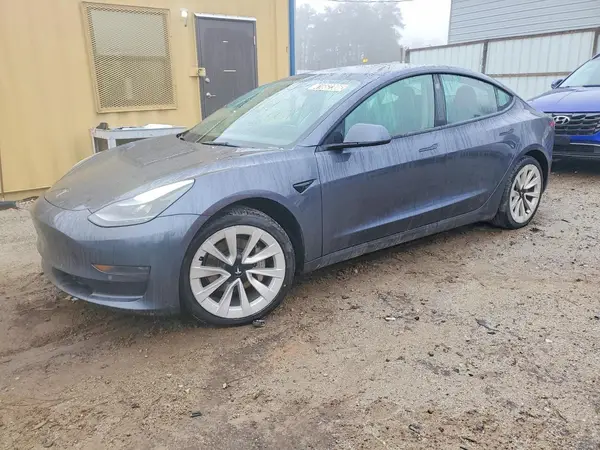 5YJ3E1EA7NF288243 2022 TESLA MODEL 3 - Image 1