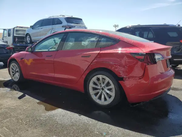5YJ3E1EA7NF288761 2022 TESLA MODEL 3 - Image 2