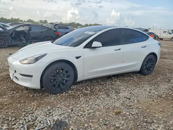 5YJ3E1EA7NF289070 2022 TESLA MODEL 3 - Image 1