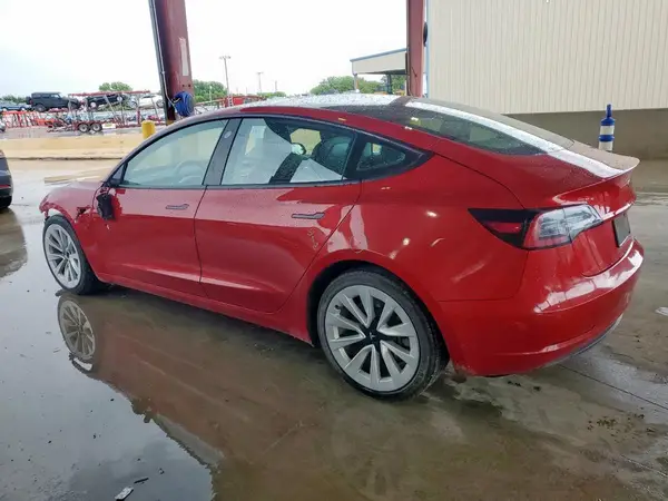 5YJ3E1EA7NF289960 2022 TESLA MODEL 3 - Image 2