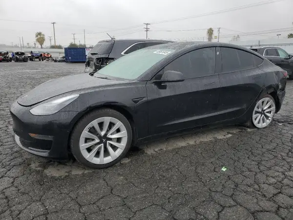 5YJ3E1EA7NF297167 2022 TESLA MODEL 3 - Image 1