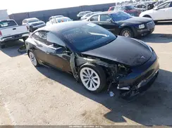 5YJ3E1EA7NF299453 2022 TESLA MODEL 3