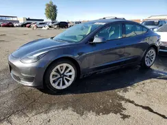 5YJ3E1EA7NF304781 2022 TESLA MODEL 3