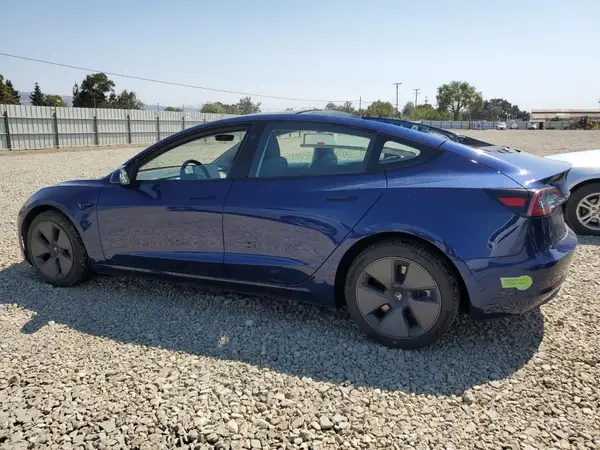 5YJ3E1EA7NF318356 2022 TESLA MODEL 3 - Image 2